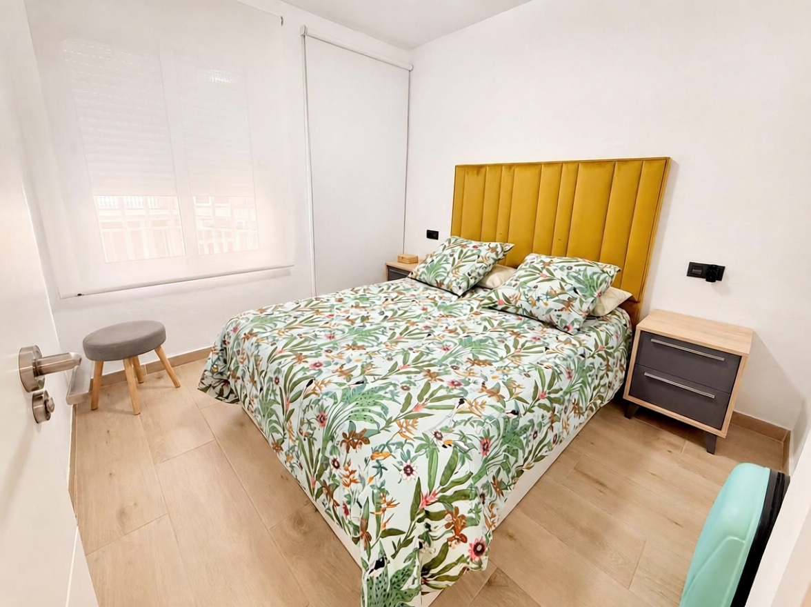 Appartement en première ligne de plage à Los Alcázares — Chambre