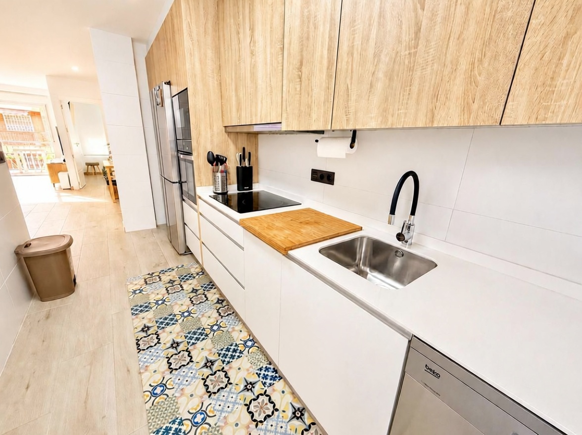 Appartement en première ligne de plage à Los Alcázares — Cuisine