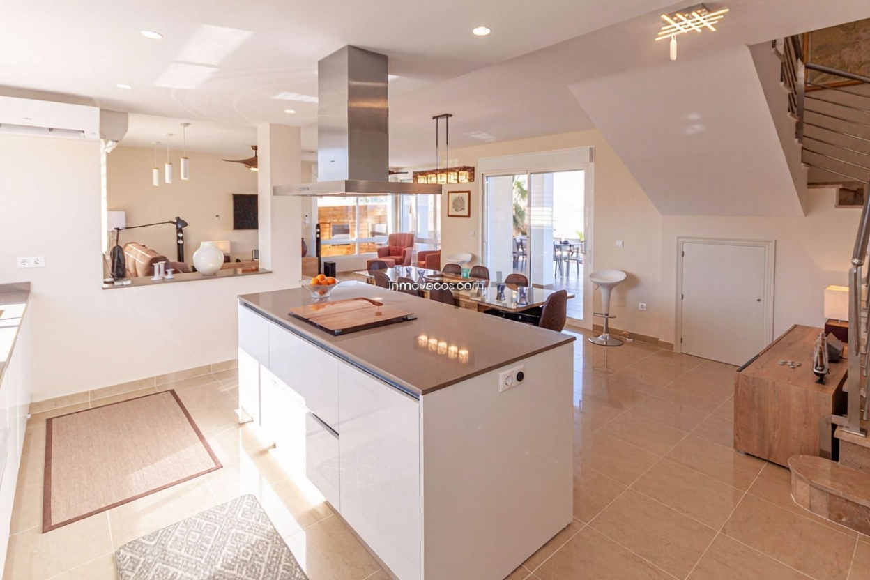 Chalet avec accès direct à la plage à La Manga del Mar Menor — Cuisine
