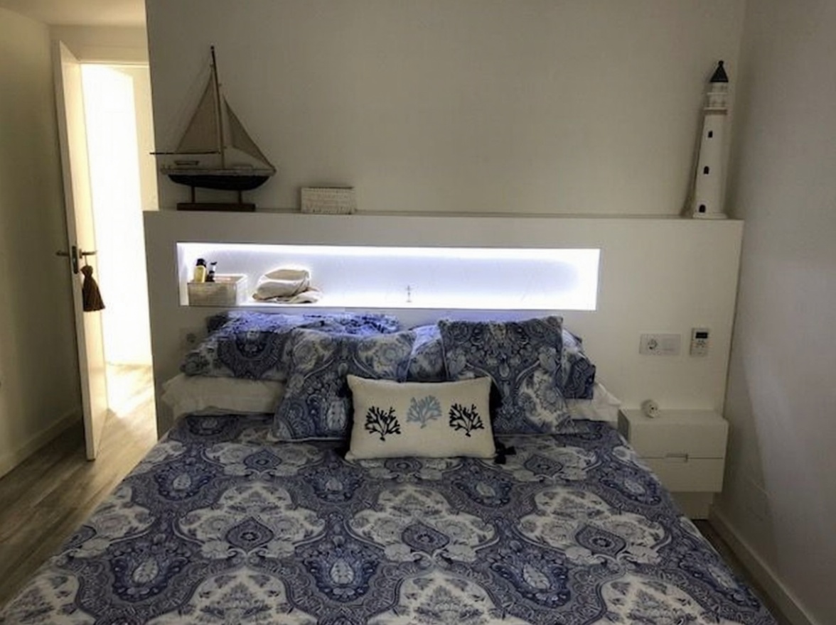 Chalet avec accès direct à la plage à La Manga del Mar Menor — Chambre