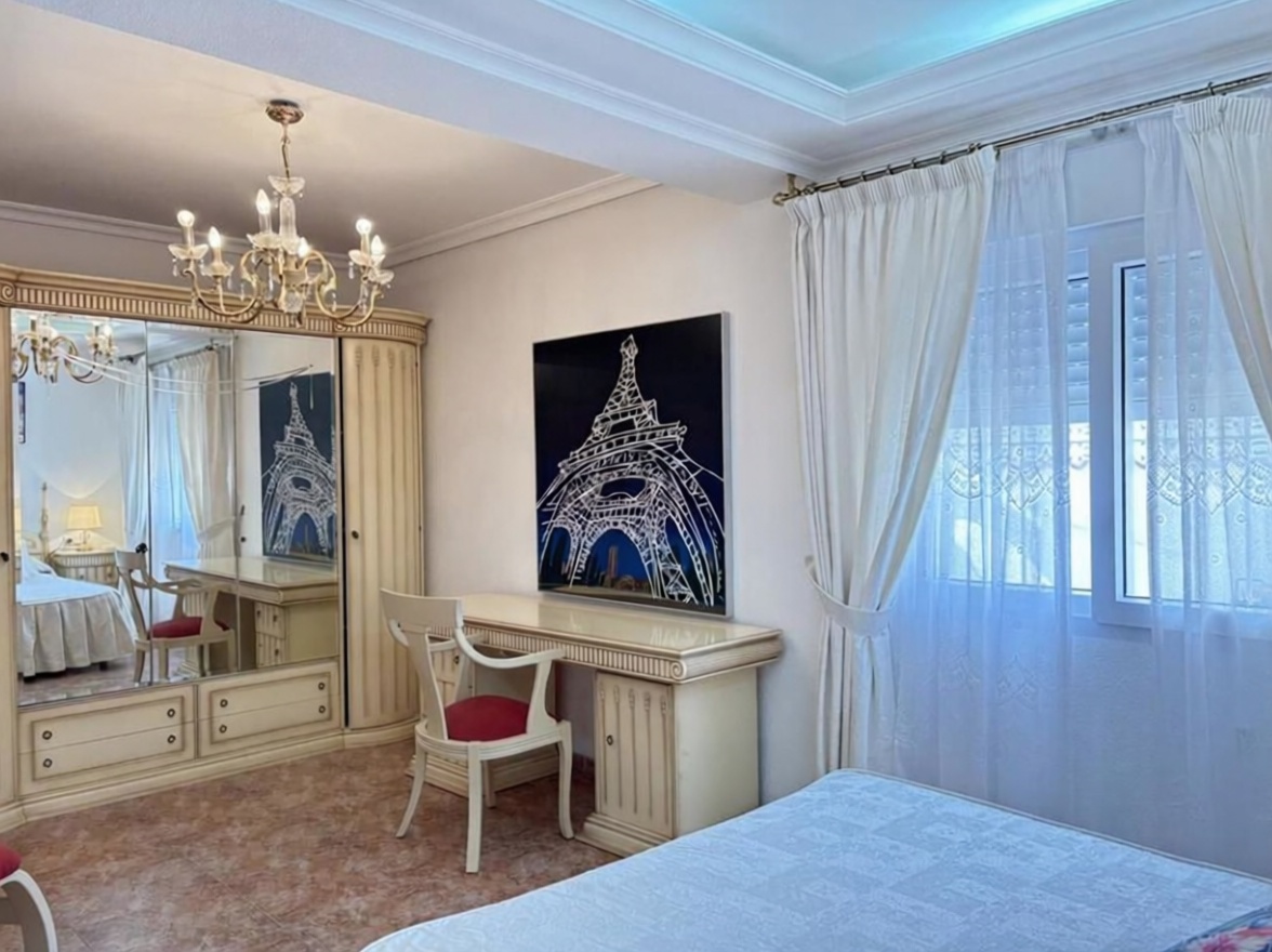 Chalet avec accès direct à la plage à La Manga del Mar Menor — Chambre