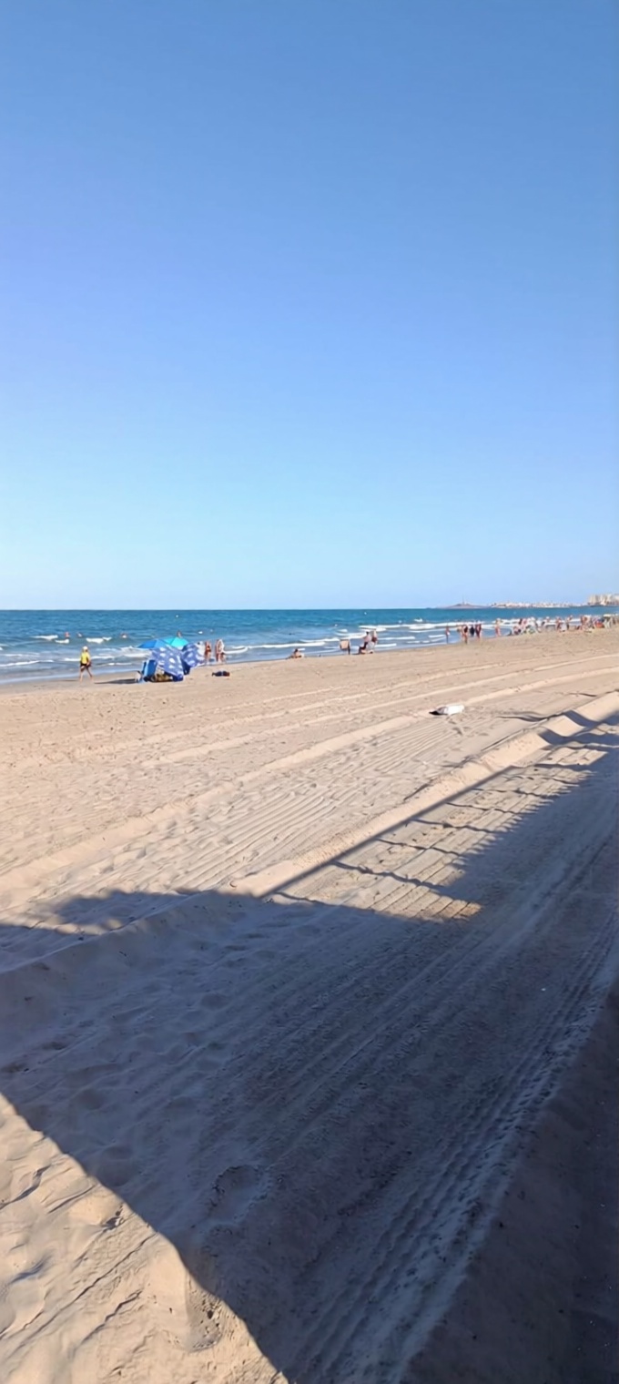 Chalet with direct beach access in La Manga del Mar Menor — Sea view