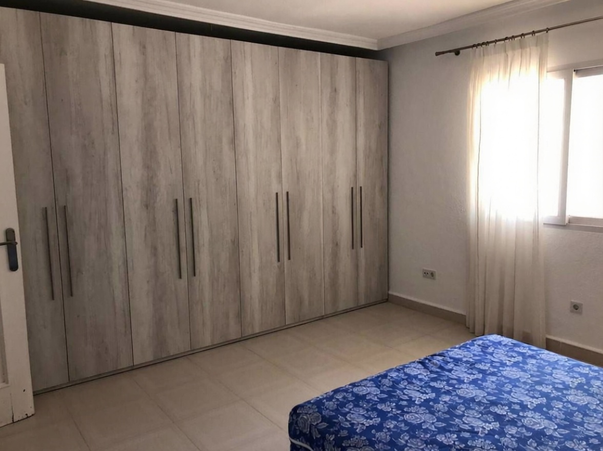 Chalet with direct beach access in La Manga del Mar Menor — Bedroom