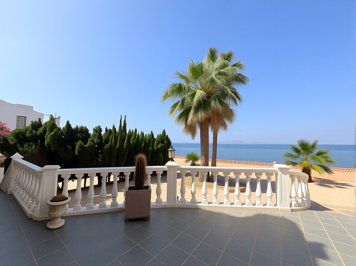 Chalet with direct beach access in La Manga del Mar Menor