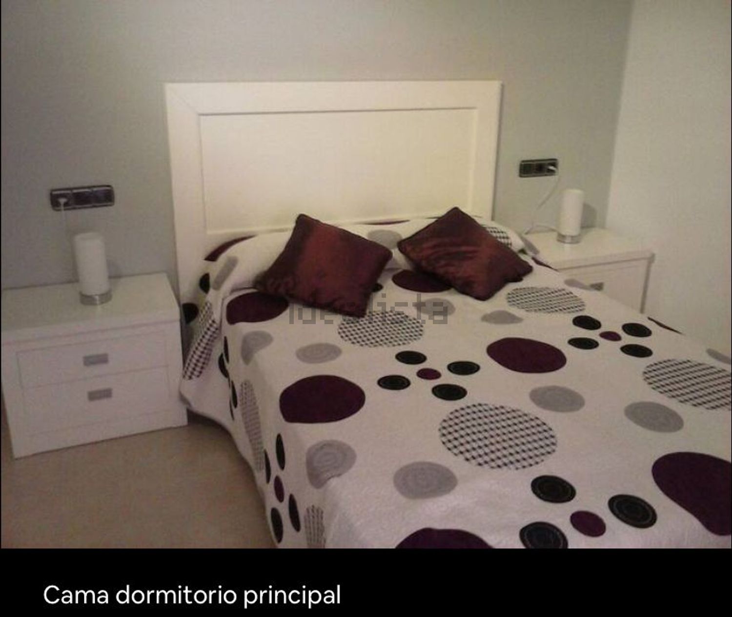 Beachfront flat in Roquetas de Mar — Bedroom