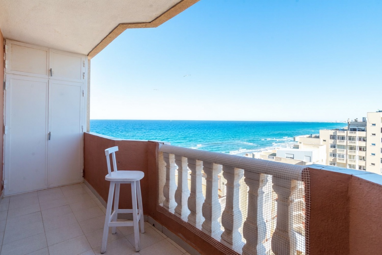 Seafront attic in La Manga del Mar Menor — Sea terrace