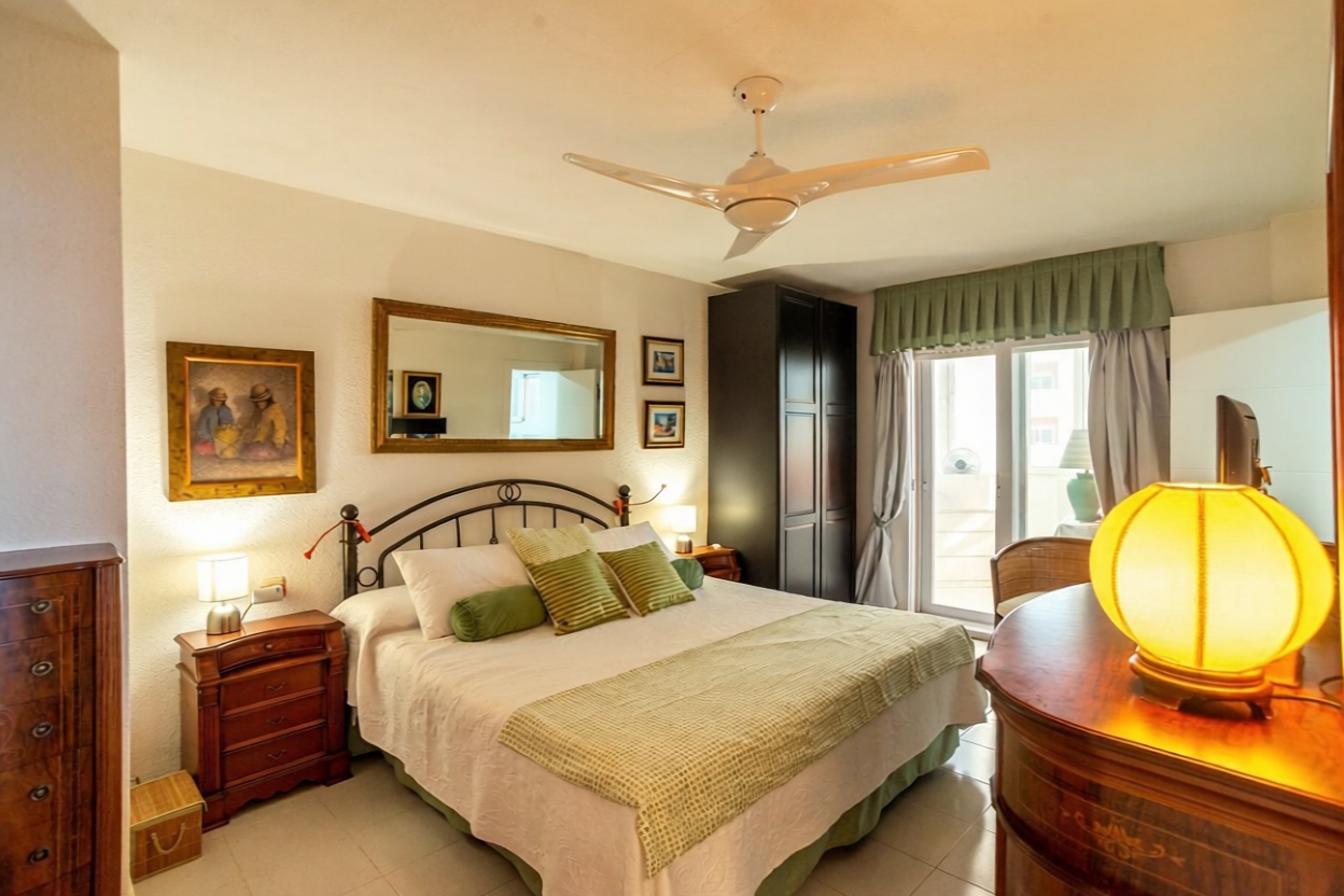 Seafront attic in La Manga del Mar Menor — Bedroom