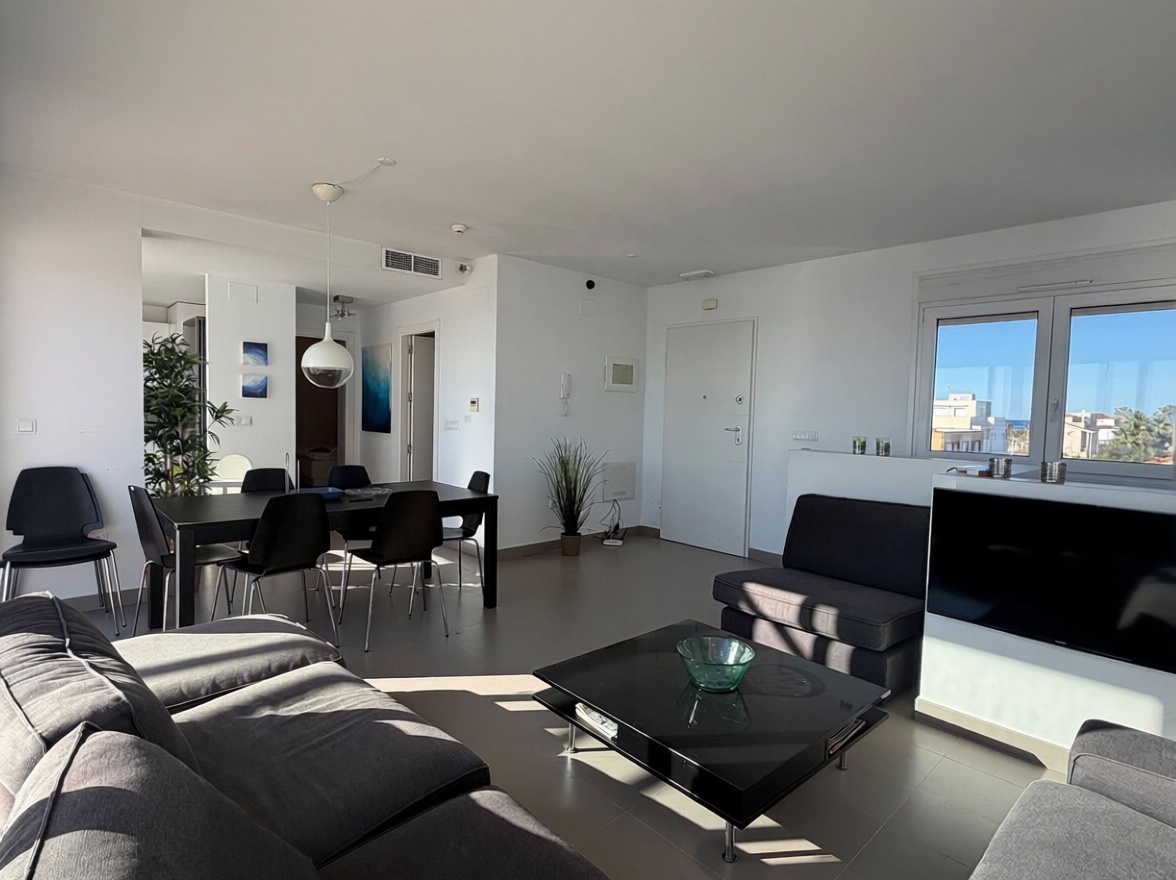 Seafront attic in La Manga del Mar Menor — Kitchen