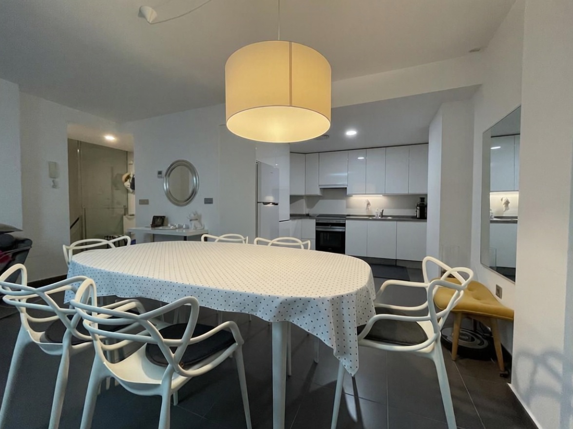 Penthouse in erste Meereslinie in La Manga del Mar Menor — Küche