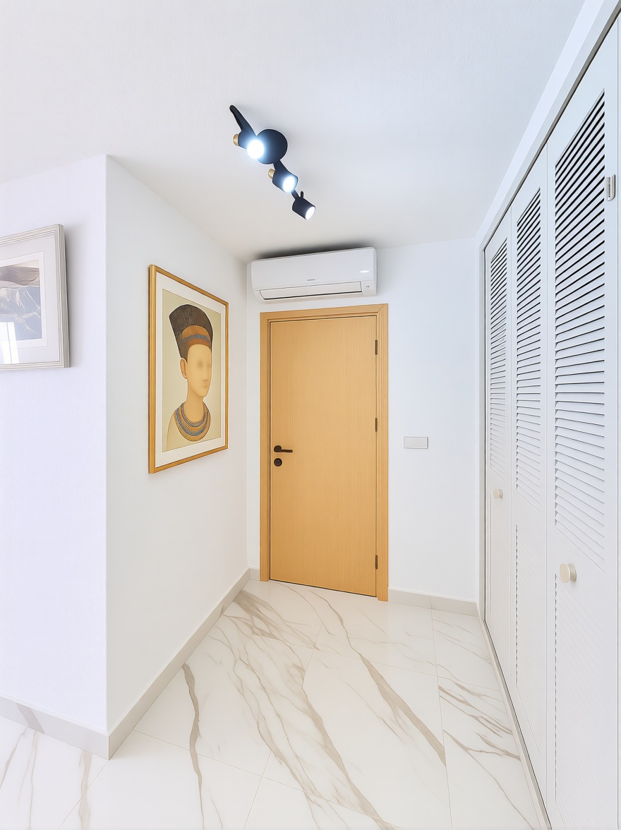 Beachfront apartment in La Manga del Mar Menor — Bedroom