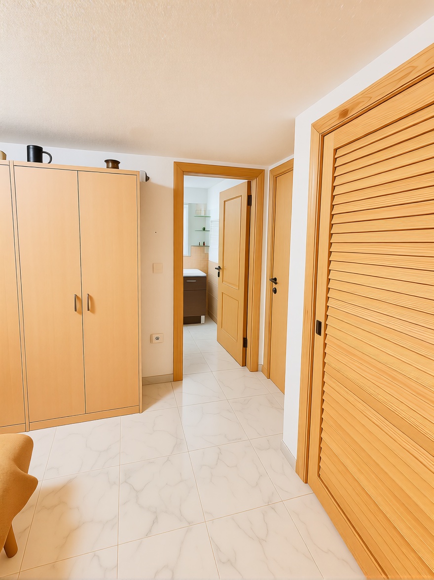 Beachfront apartment in La Manga del Mar Menor — Bedroom