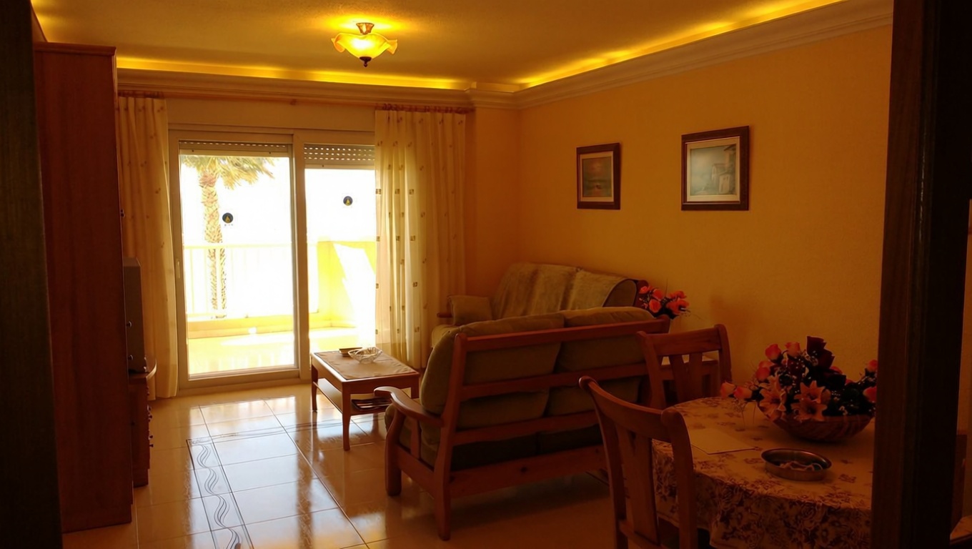 Wohnung in erste Strandlinie in La Manga del Mar Menor — Wohnzimmer