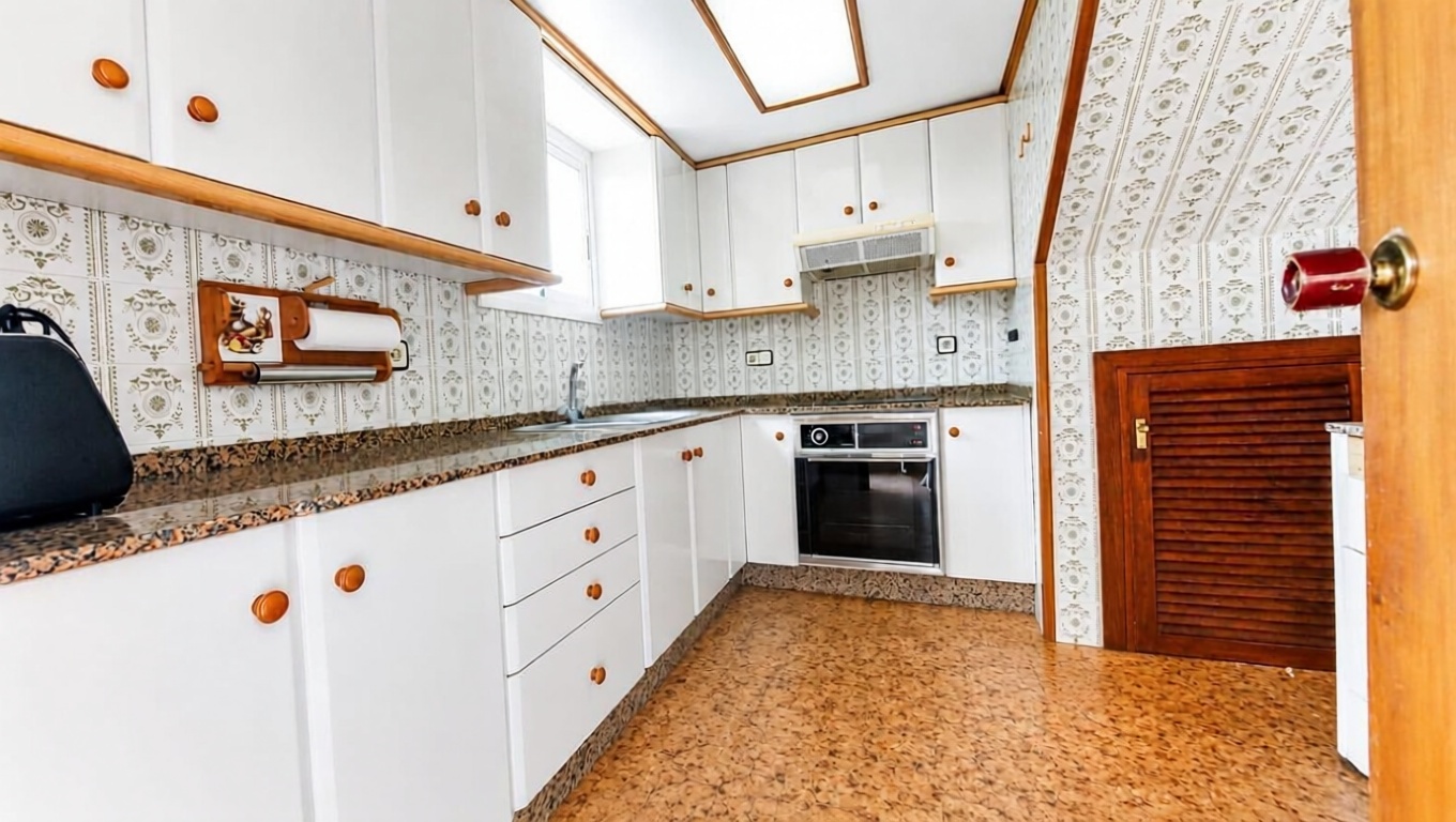 Beachfront duplex in La Manga del Mar Menor — Kitchen