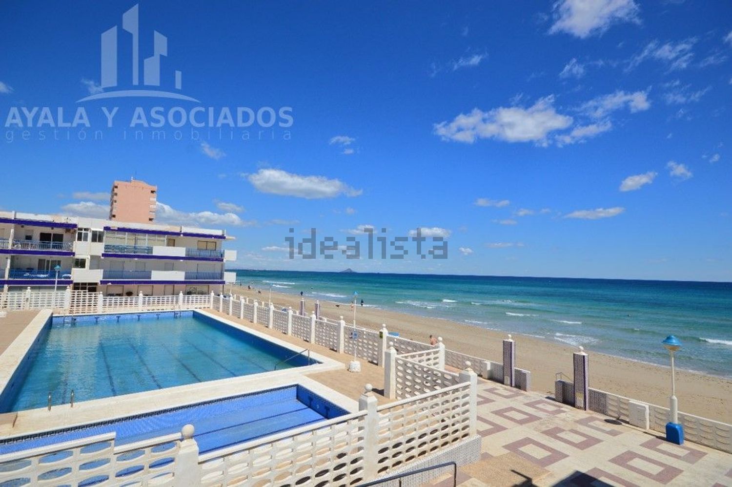 Appartement à vendre pieds dans l'eau à La Manga del Mar Menor