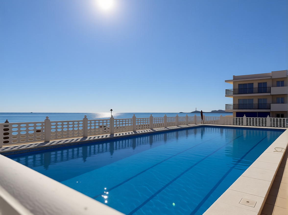 Квартира первая линия пляжа в La Manga del Mar Menor — Бассейн