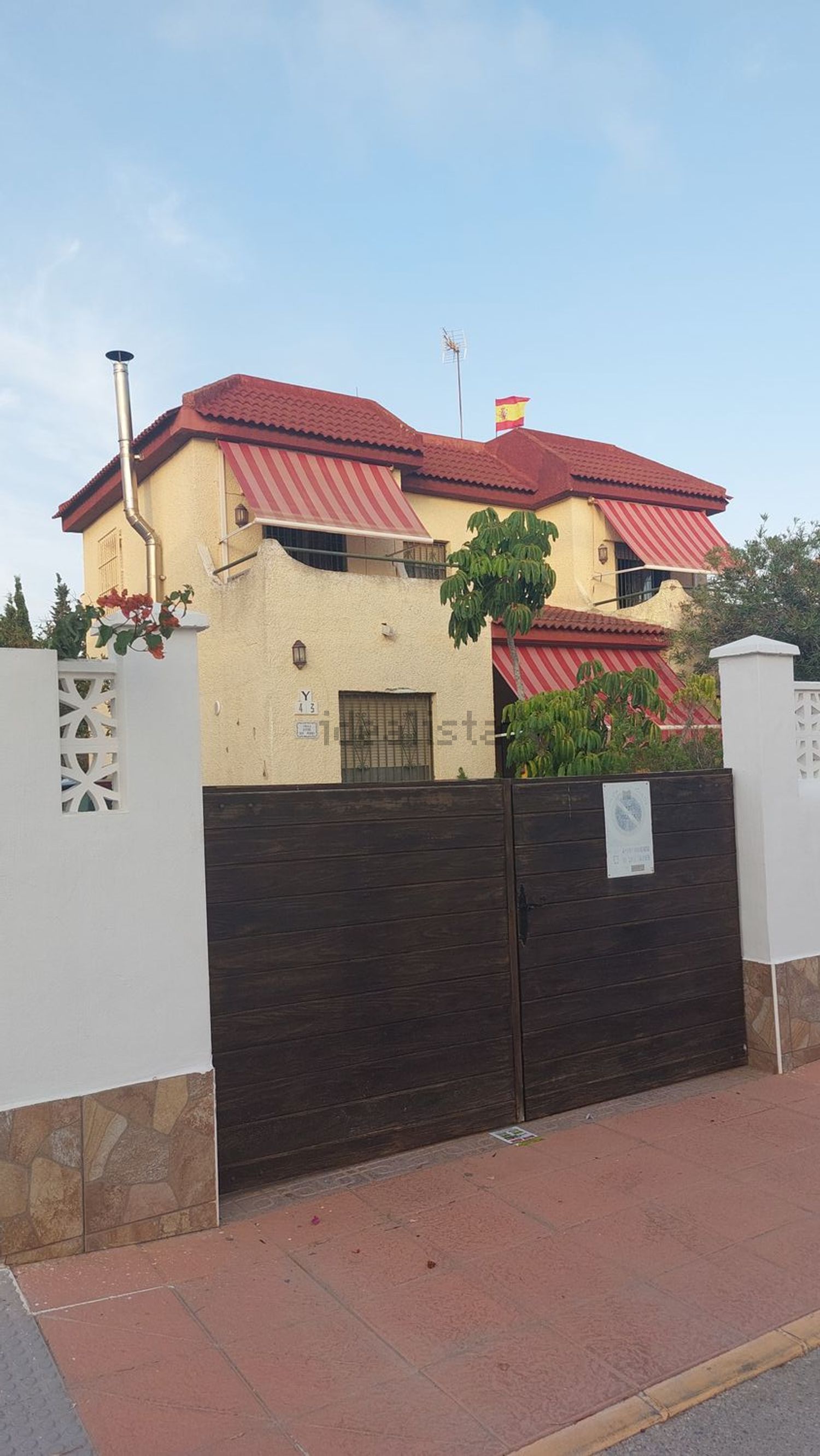 Chalet à vendre avec accès direct à la plage à La Manga del Mar Menor