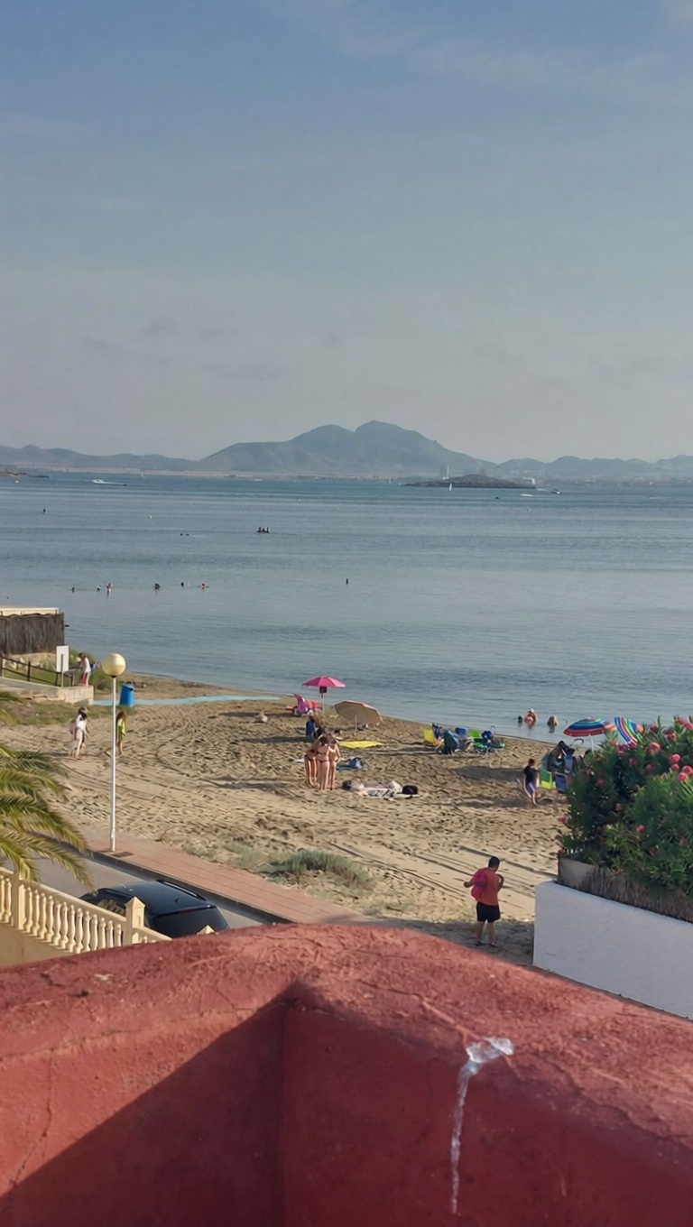 Шале с прямой выход на пляж в La Manga del Mar Menor — Морской вид