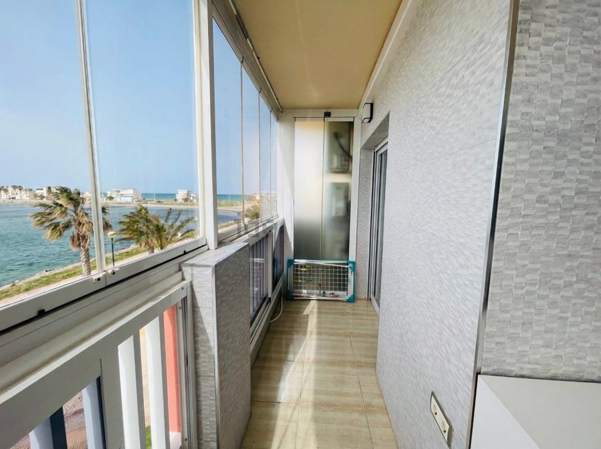 Квартира первая линия пляжа в La Manga del Mar Menor — Морской вид