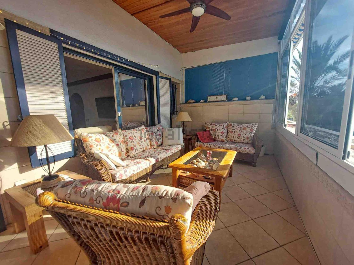 Piso en venta en primera línea de playa en La Manga del Mar Menor