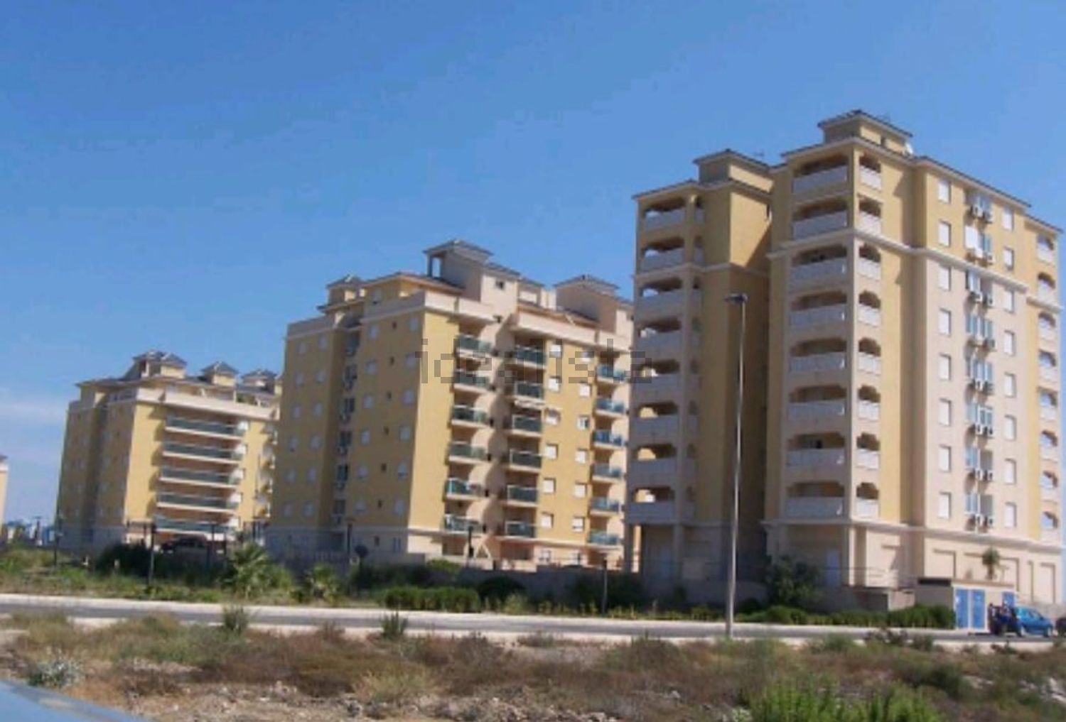 Apartamento à venda pé na areia em La Manga del Mar Menor
