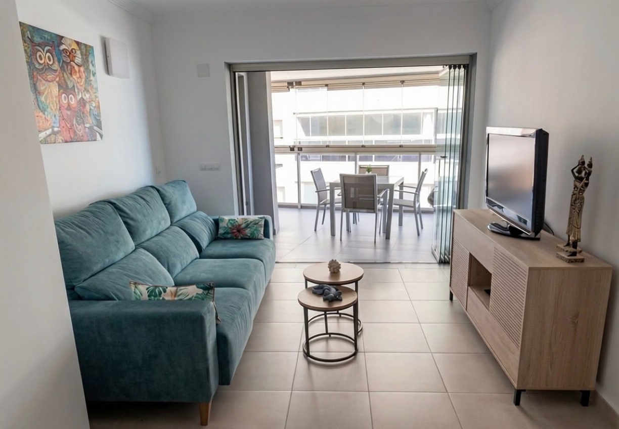 Beachfront flat in La Manga del Mar Menor — Living room