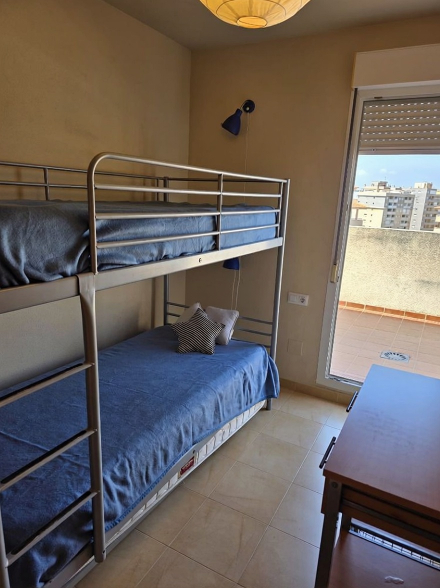 Beachfront flat in La Manga del Mar Menor — Bedroom
