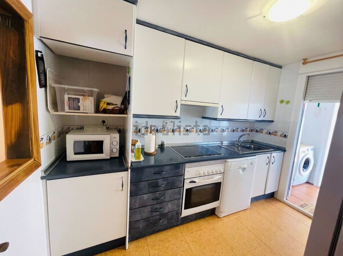 Chalet avec accès direct à la plage à La Manga del Mar Menor — Cuisine