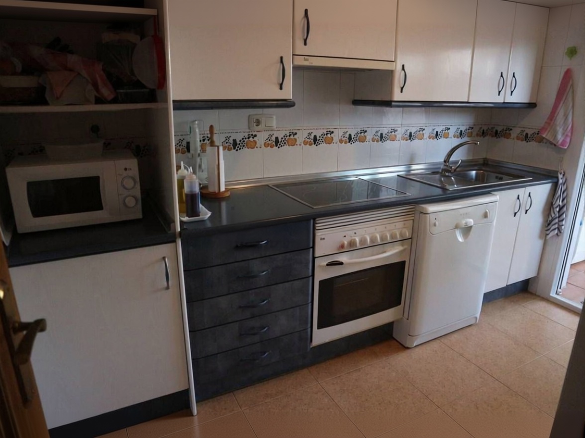 Chalet con acceso directo a playa en La Manga del Mar Menor — Cocina