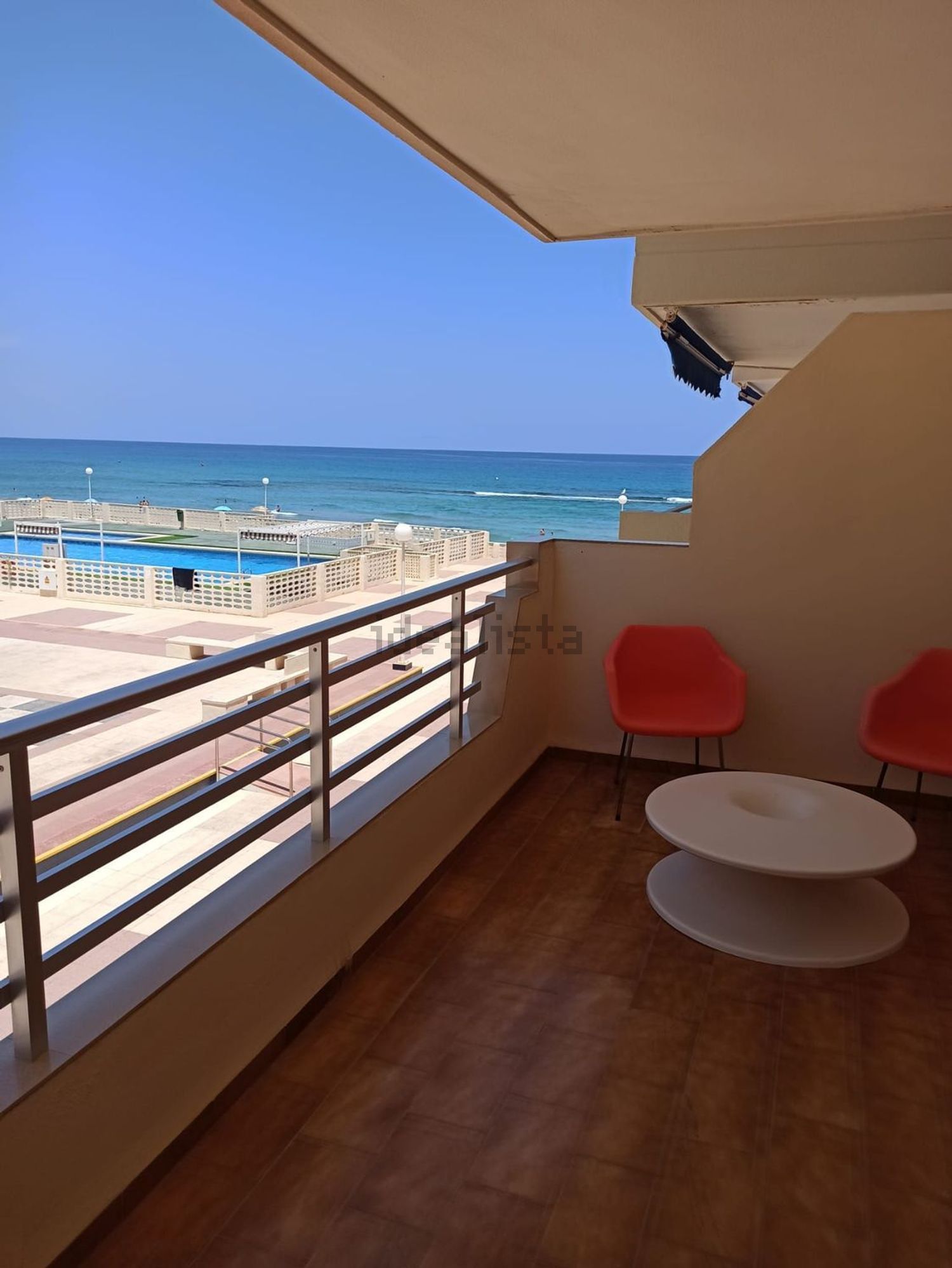 Appartement en première ligne de plage à La Manga del Mar Menor — Terrasse mer