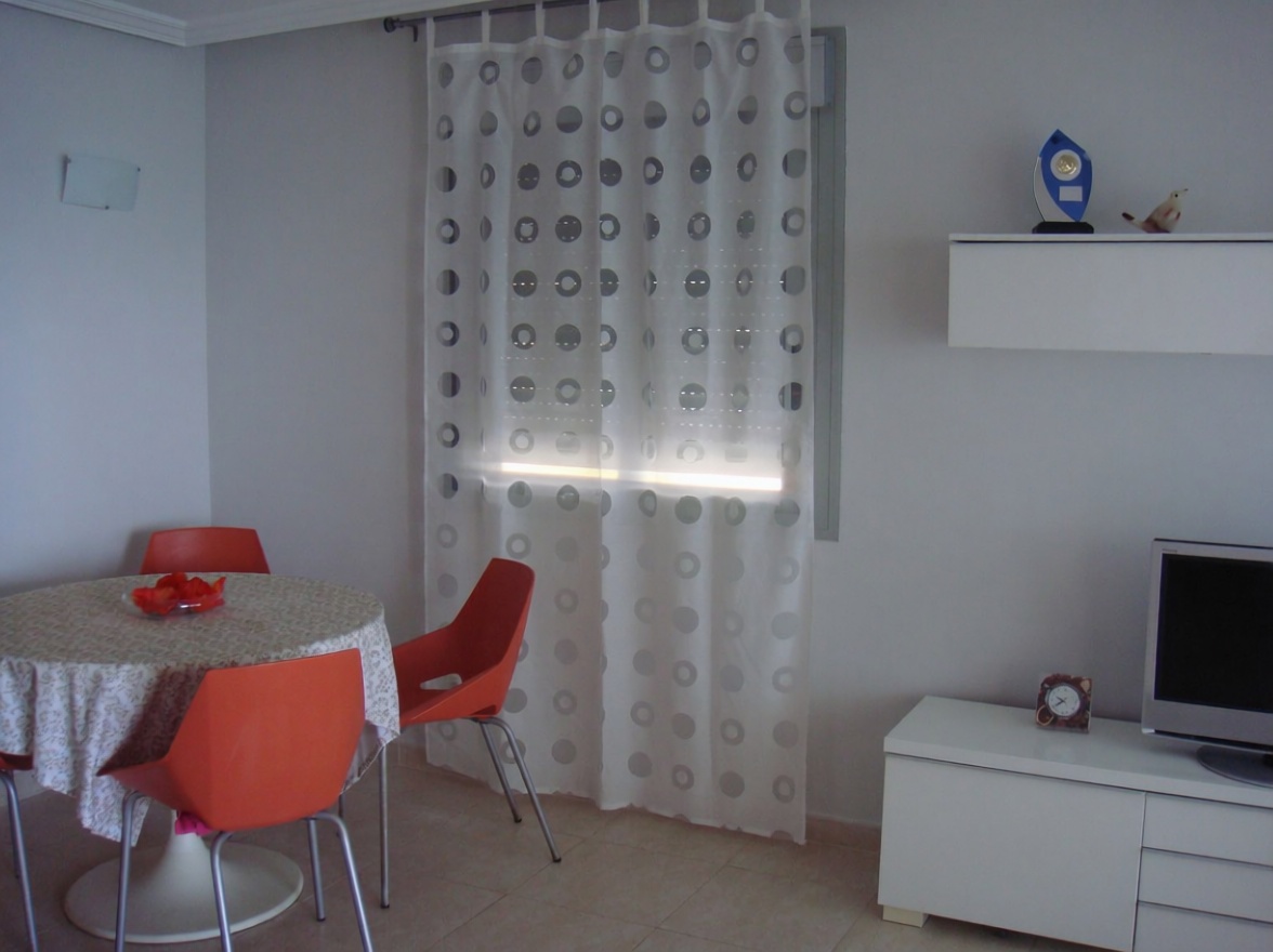 Appartement en première ligne de plage à La Manga del Mar Menor — Séjour