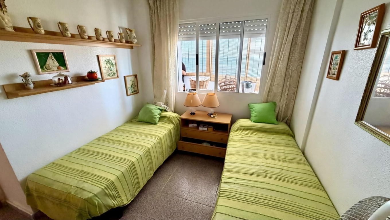 Seafront attic in La Manga del Mar Menor — Bathroom
