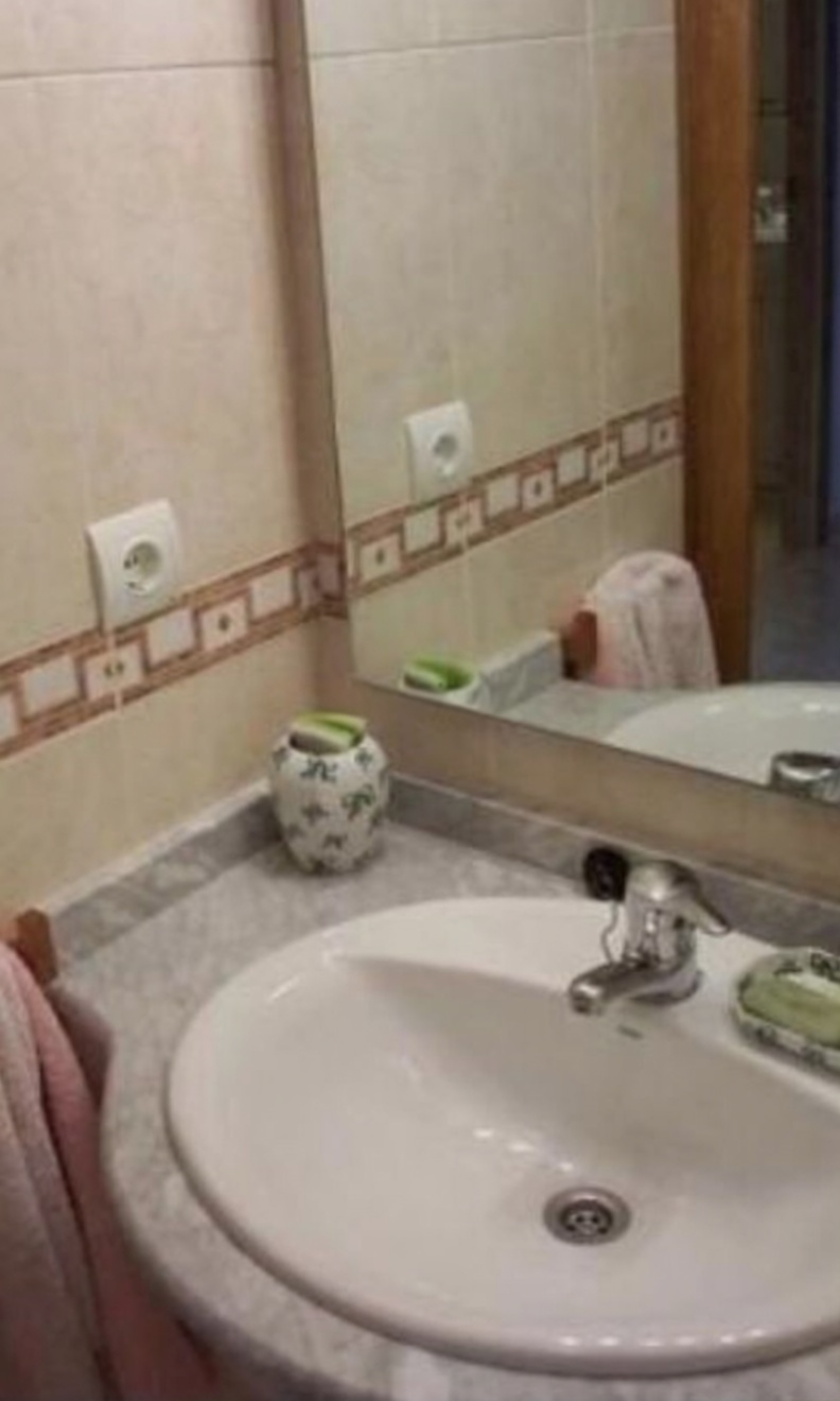 Ático en primera línea de mar en La Manga del Mar Menor — Baño
