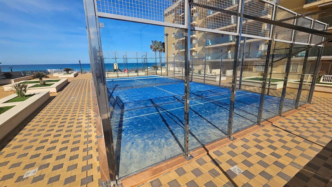 Beachfront flat in La Manga del Mar Menor — Sea view