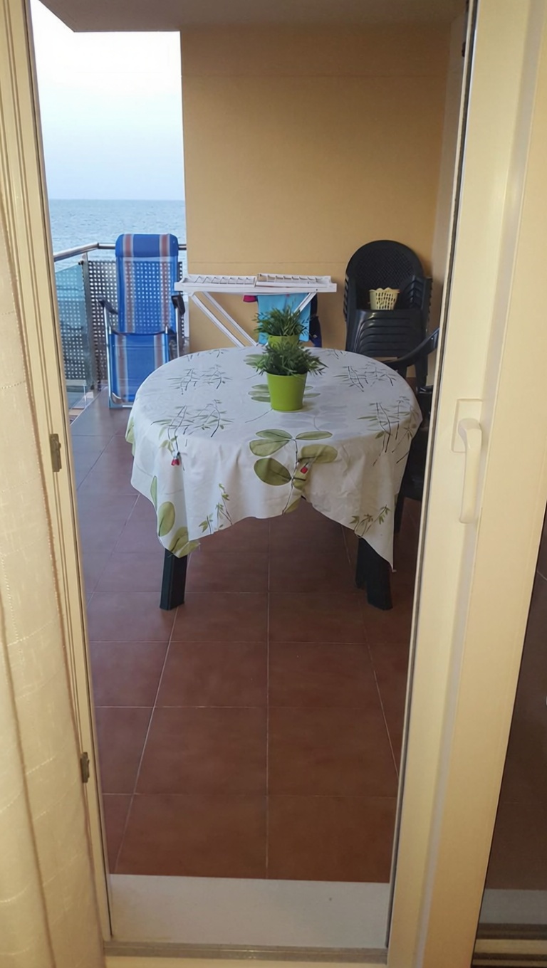 Piso en primera línea de playa en La Manga del Mar Menor