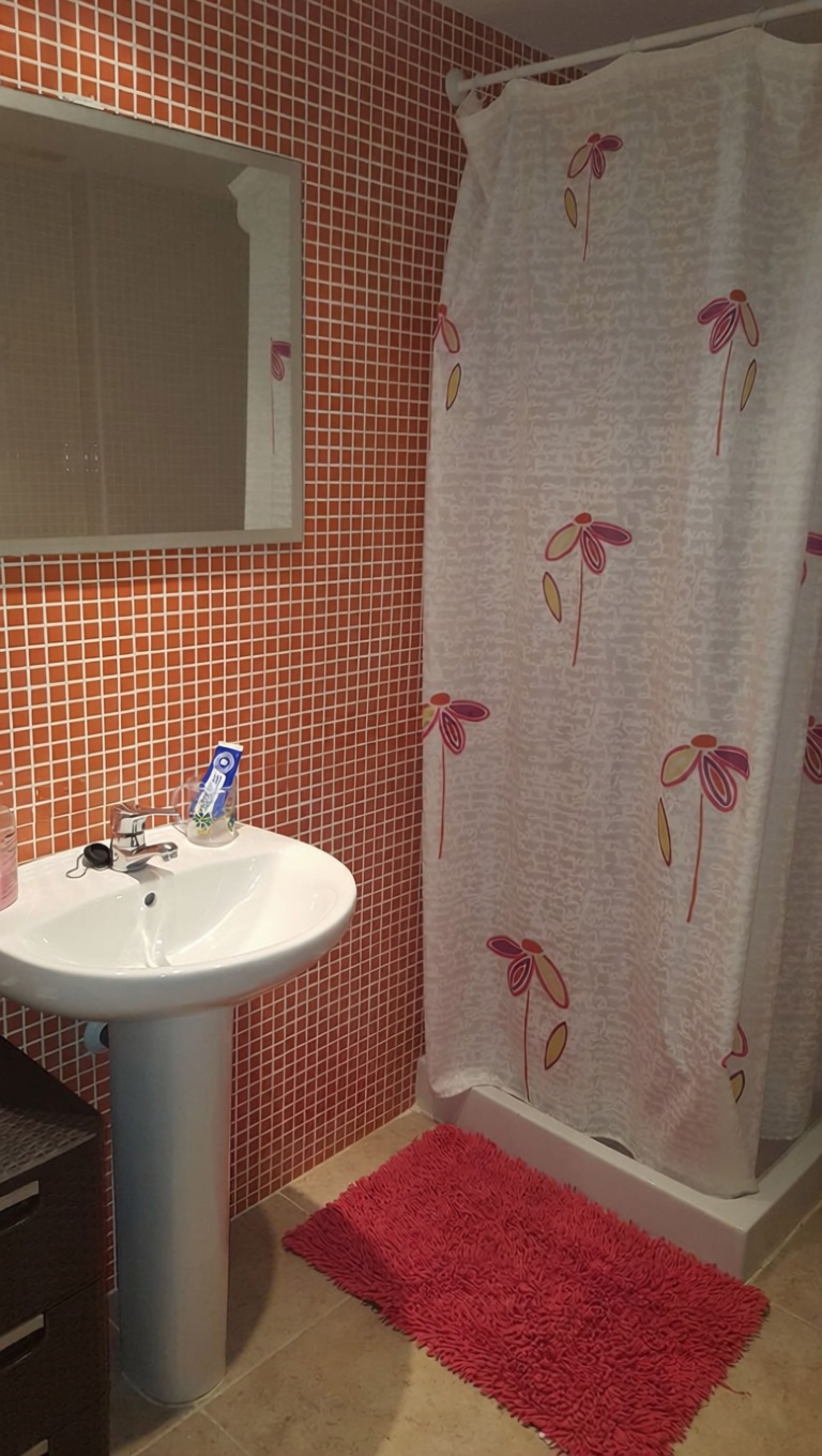 Apartamento em primeira linha de praia em La Manga del Mar Menor — Casa banho
