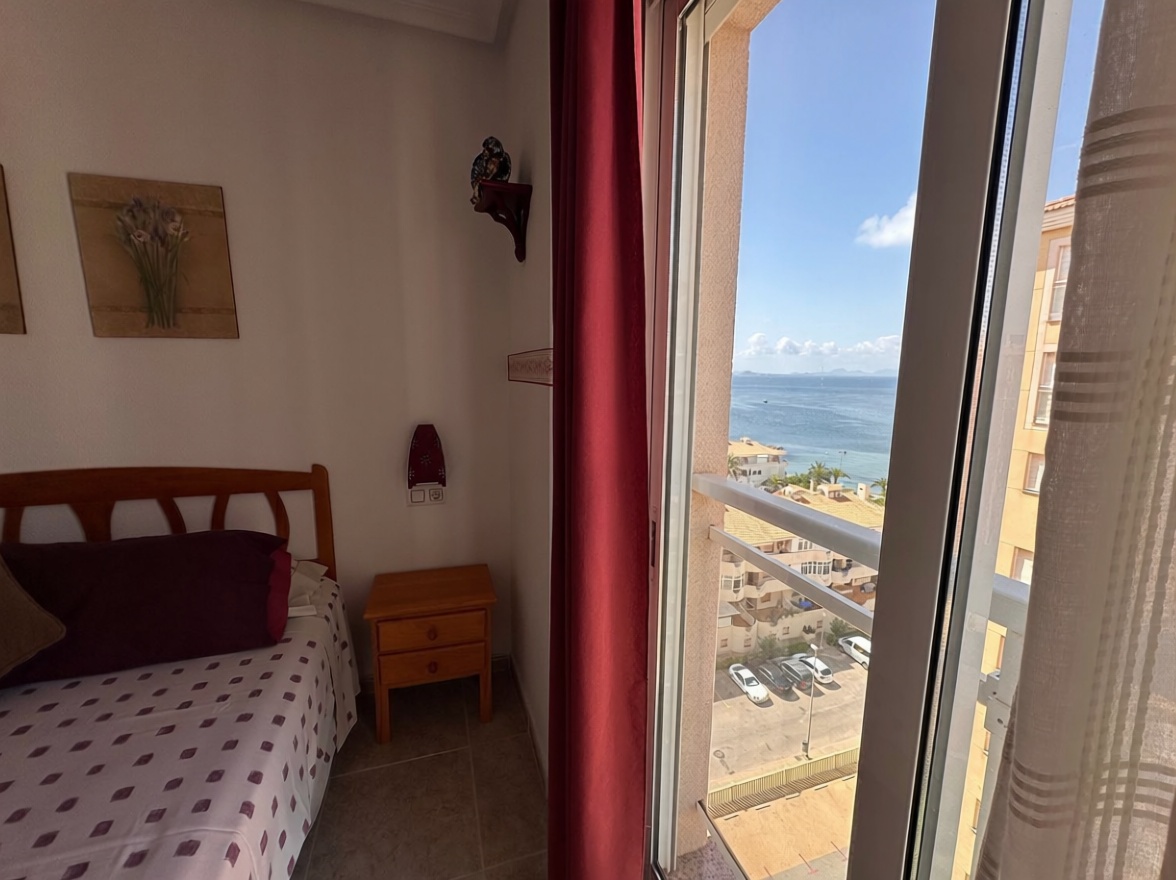 Wohnung in erste Strandlinie in La Manga del Mar Menor — Schlafzimmer