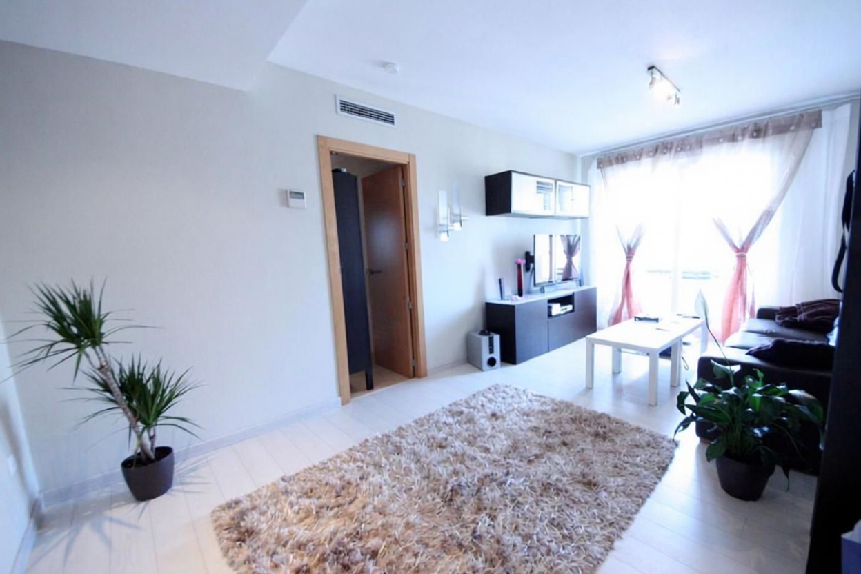Appartement en attique en première ligne de mer à La Manga del Mar Menor — Séjour