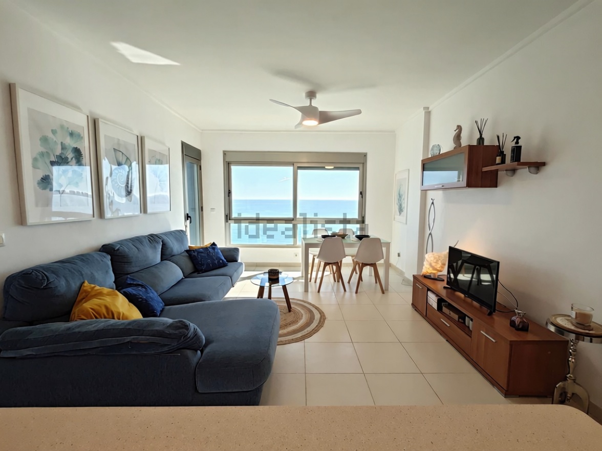 Appartement en première ligne de plage à La Manga del Mar Menor — Séjour