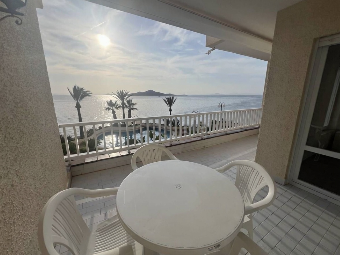 Appartement en première ligne de plage à La Manga del Mar Menor