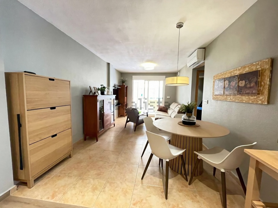 Appartement en première ligne de plage à La Manga del Mar Menor — Séjour