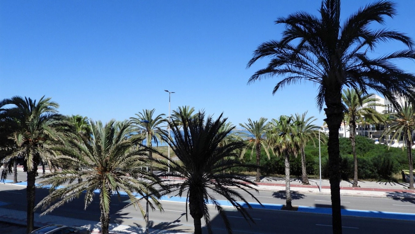 Piso en primera línea de playa en La Manga del Mar Menor — Dormitorio