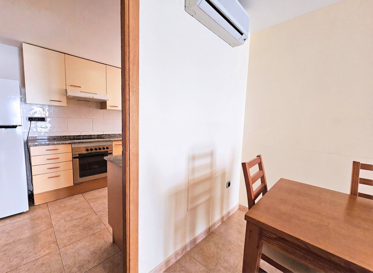 Apartamento em primeira linha de praia em La Manga del Mar Menor — Cozinha