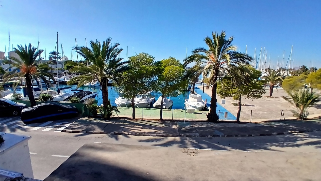 Penthouse in erste Meereslinie in La Manga del Mar Menor — Meerblick