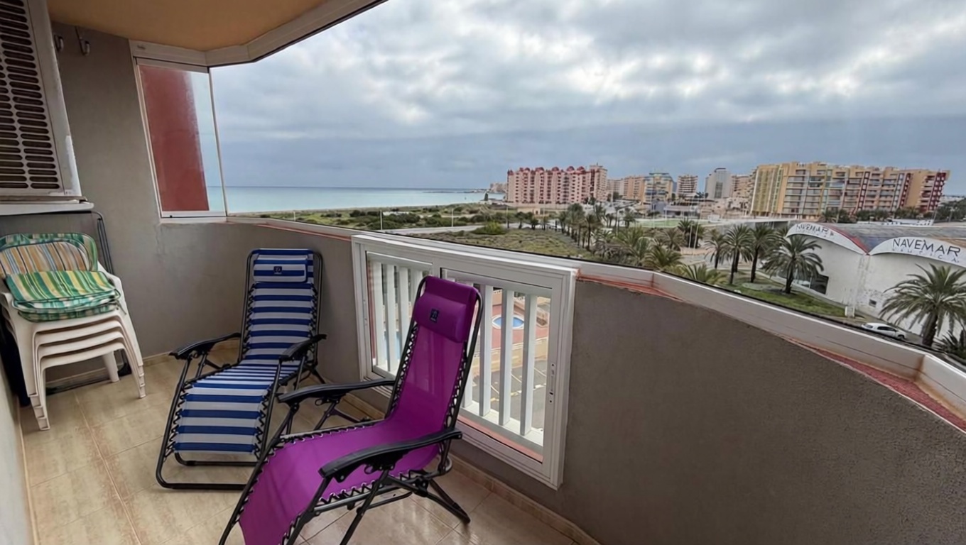 Appartement en première ligne de plage à La Manga del Mar Menor — Cuisine