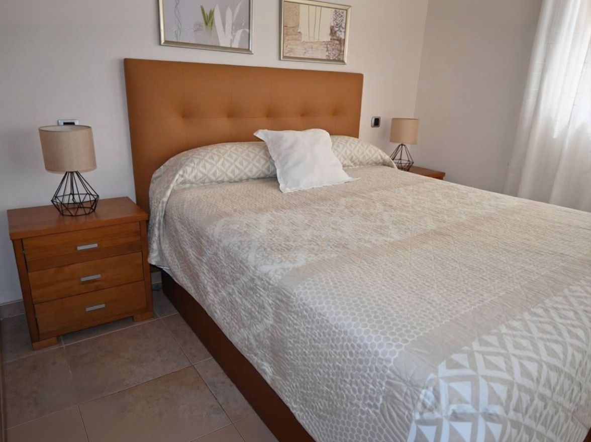 Beachfront flat in La Manga del Mar Menor — Bedroom