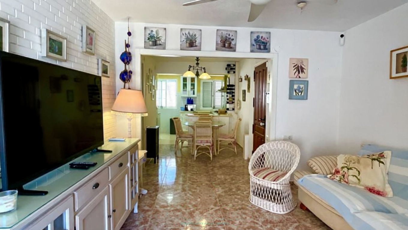 Wohnung in erste Strandlinie in La Manga del Mar Menor — Wohnzimmer