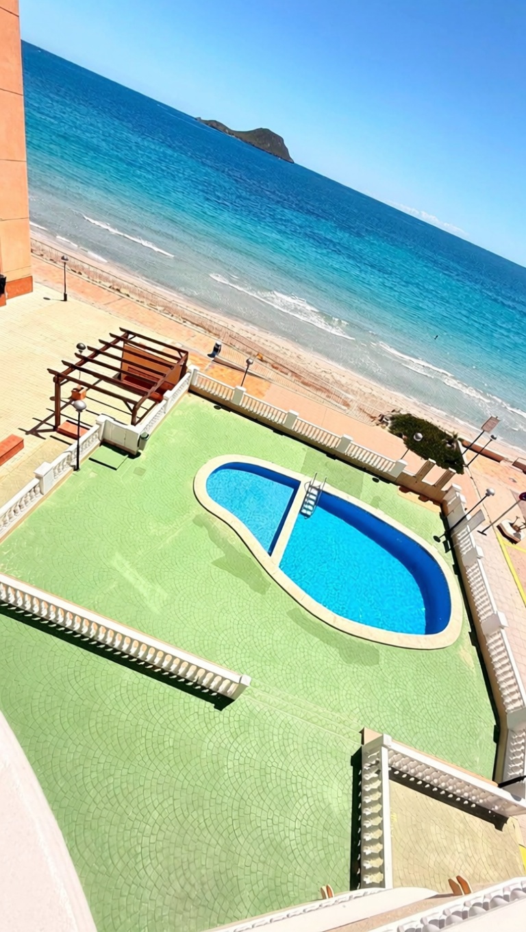 Wohnung in erste Strandlinie in La Manga del Mar Menor — Meerblick