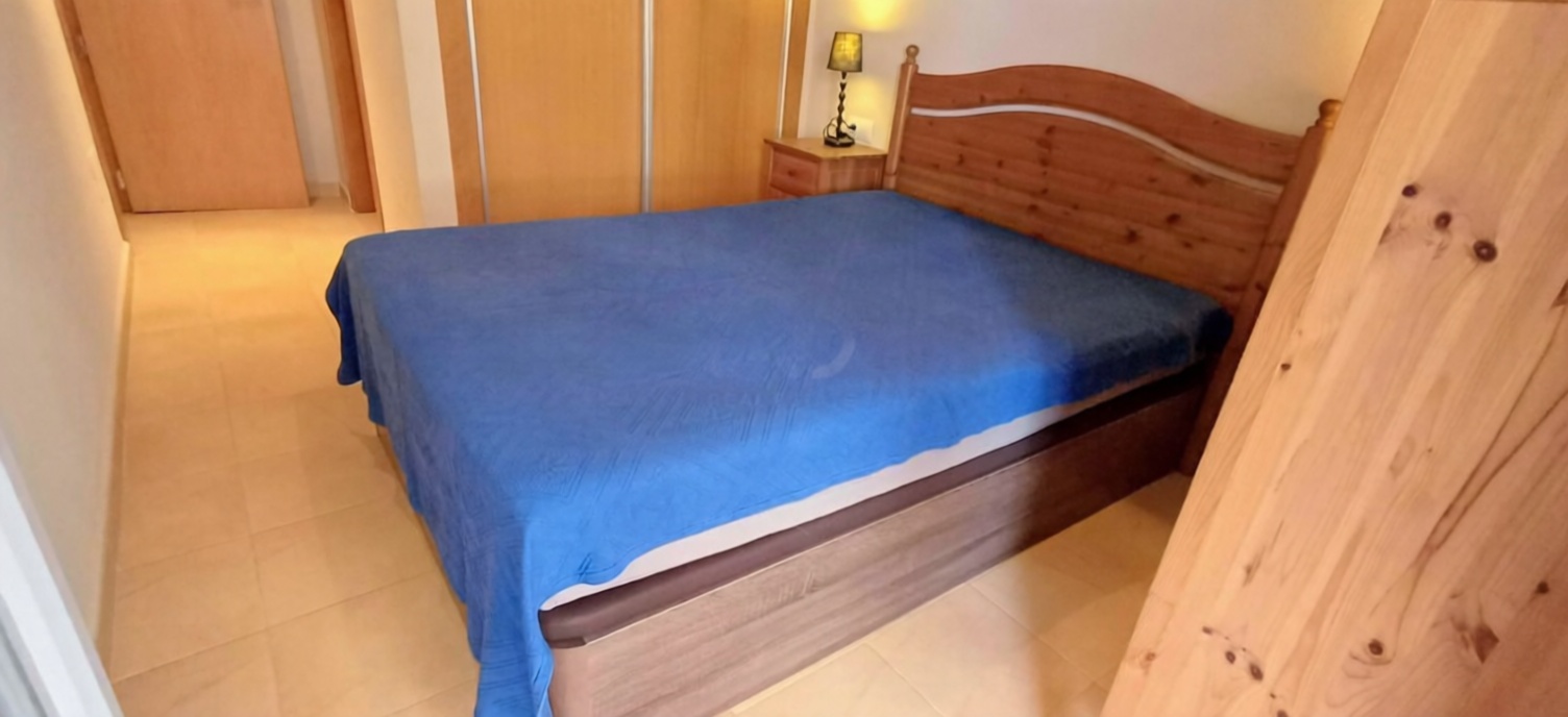 Piso en primera línea de playa en La Manga del Mar Menor — Dormitorio