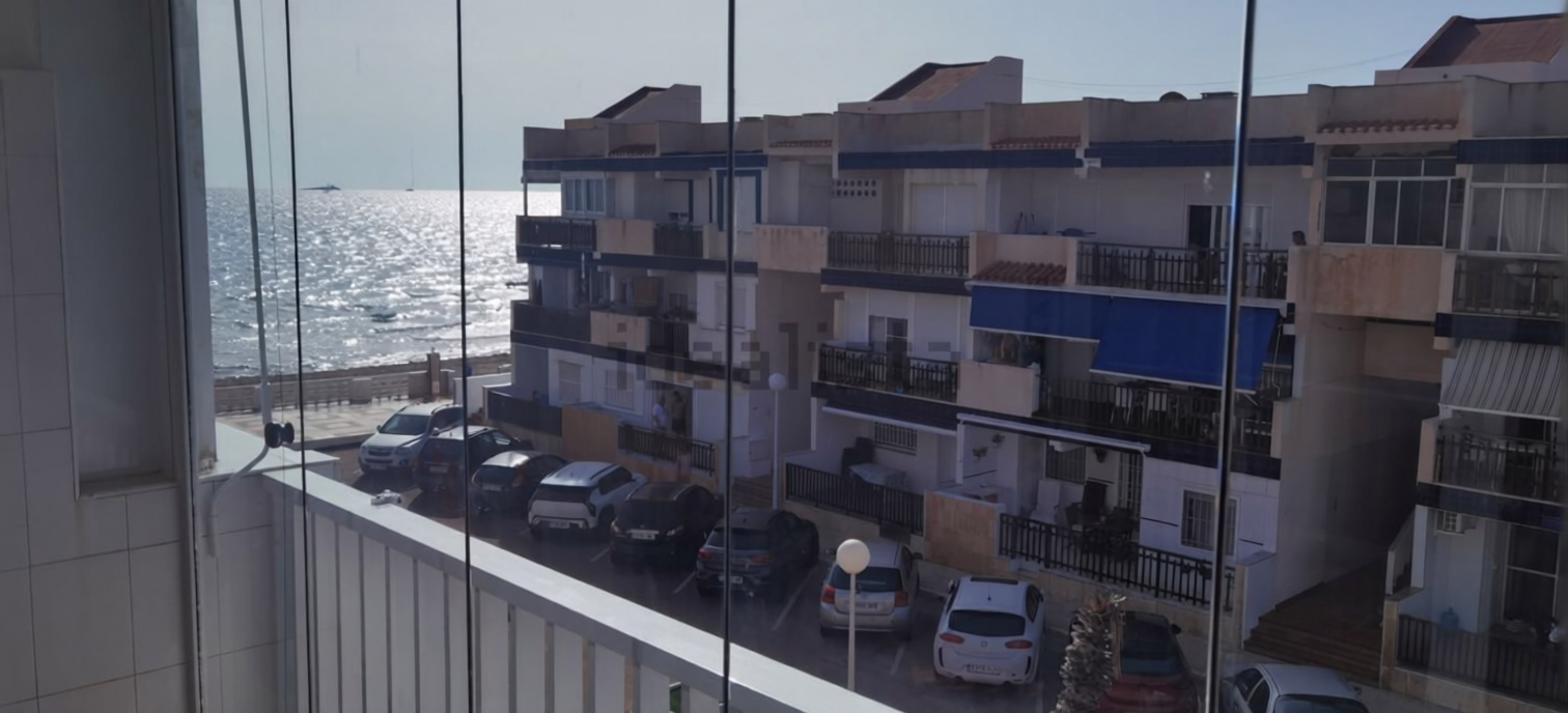 Estúdio em primeira linha de praia em La Manga del Mar Menor