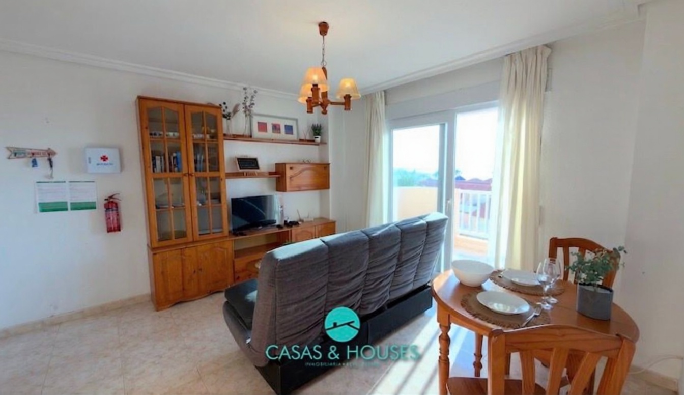 Apartamento em primeira linha de praia em La Manga del Mar Menor — Sala